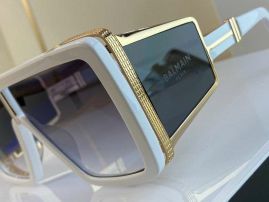 Picture of Balmain Sunglasses _SKUfw45241715fw